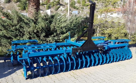 Güçlü ve Kompakt Tasarım 